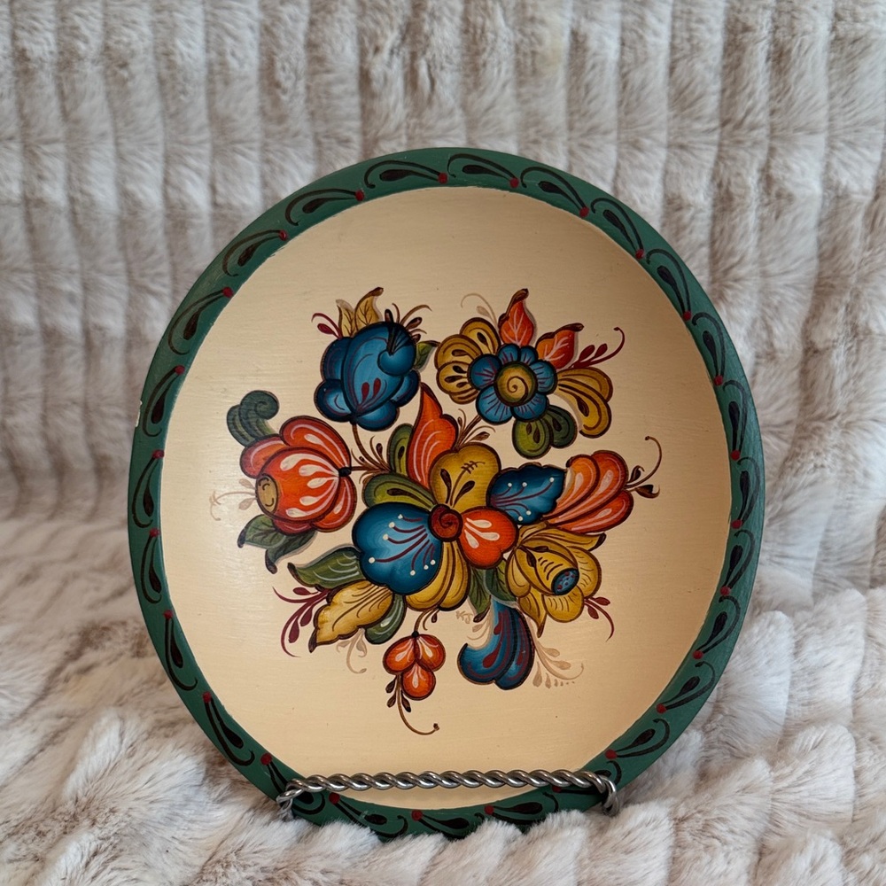 Vintage Norwegian Oval Bowl with Rosemaling Design